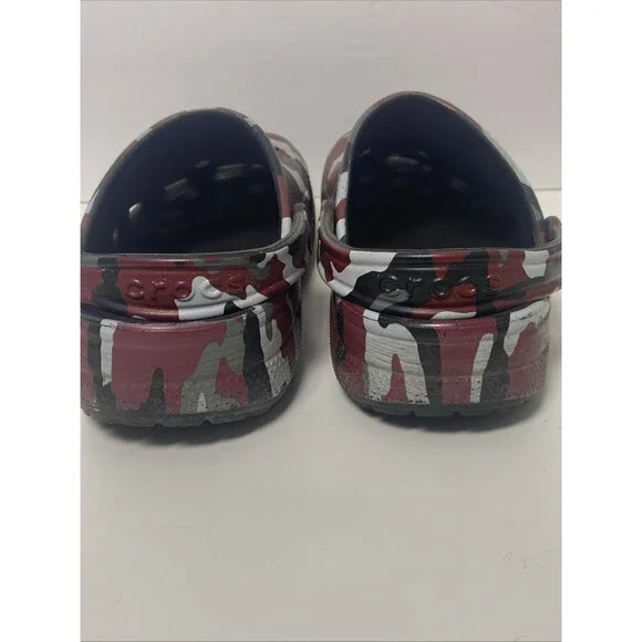 Crocs Unisex Red Black Grey Camo Shoes/Slip ons Size M-9 W-11 Preowned - Picture 4 of 6